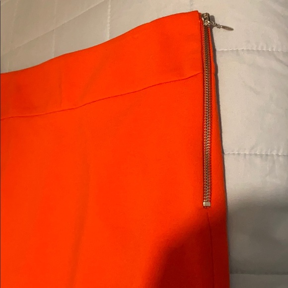 Banana Republic Orange mini skirt - Picture 2 of 3